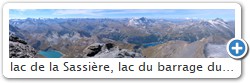 lac de la Sassière, lac du barrage du Saut et lac de Tignes avec en fond les sommets de la Vanoise